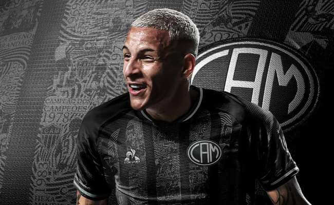 atlético mineiro ki.jpg atlético mineiro kit.jpg