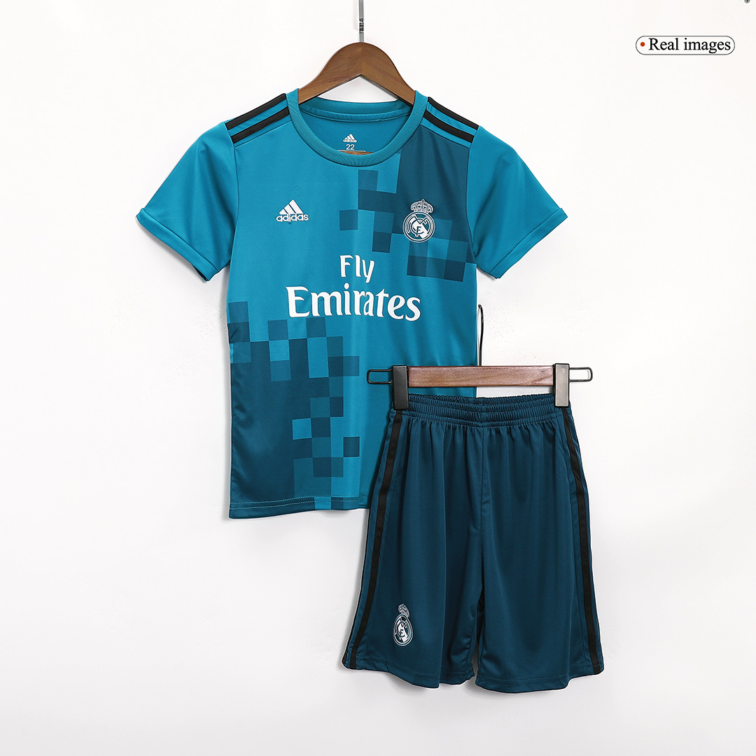 7b683d2bfe17756c72c5fb365cc44480.jpg Real Madrid Third Away Kids Soccer Jerseys Kit 2017/18 - Image 1