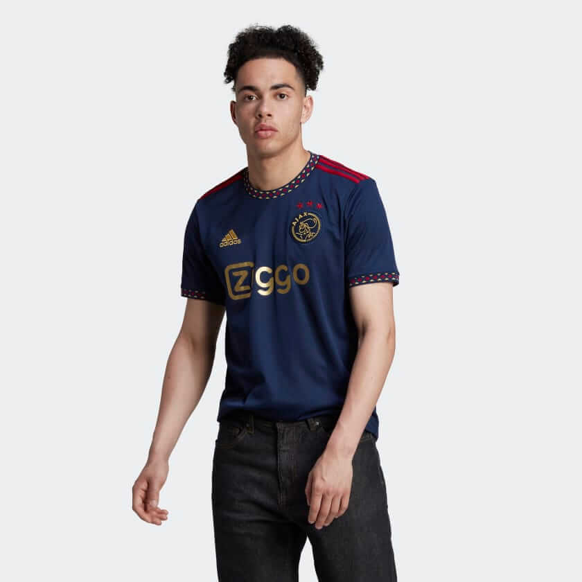 ajax away jersey.jpg ajax away jersey.jpg