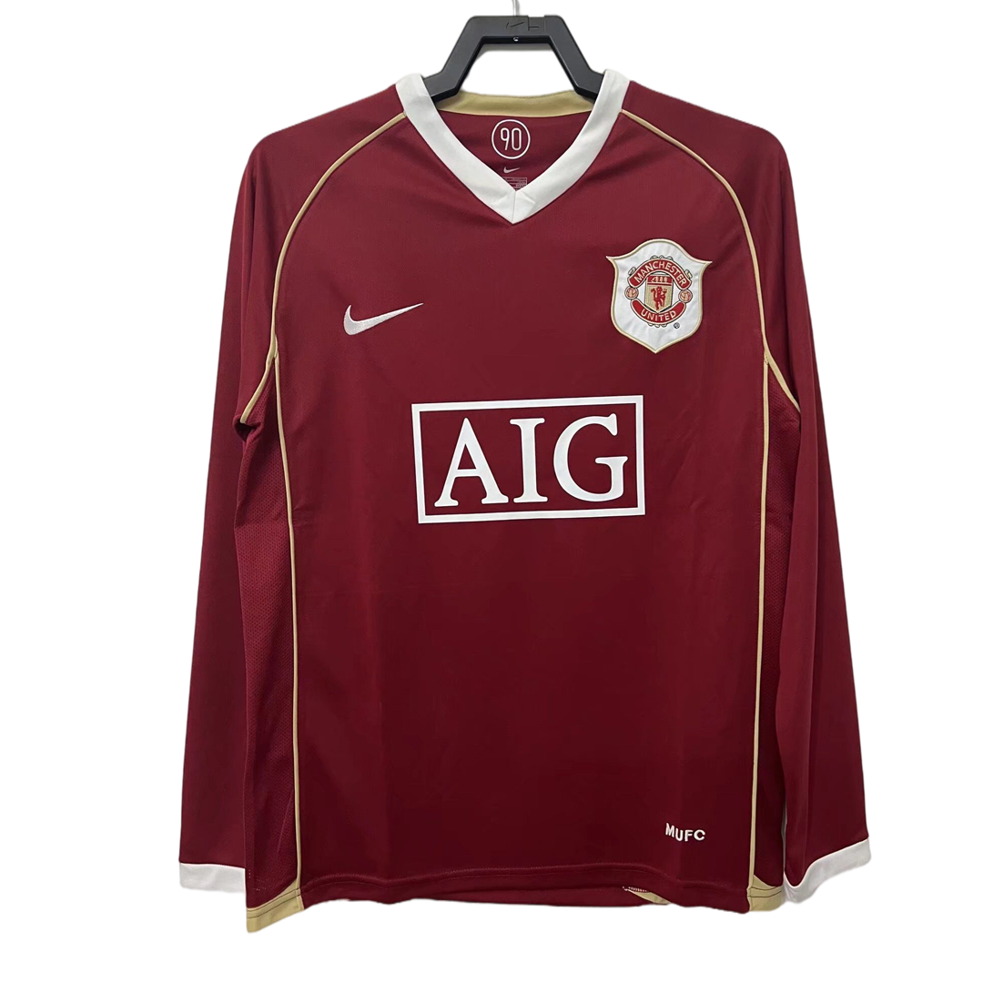 e5b9e0076a46e8fe61da9ca12032b31b.png Vintage Soccer Jersey Manchester United Home Long Sleeve 2006/07 - Image 1