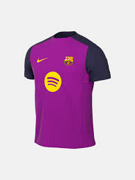 fec2783e3e867eb76b9d5d2553c4ba4e FC Barcelona Players TrainingShirt 25/26 - Image 1